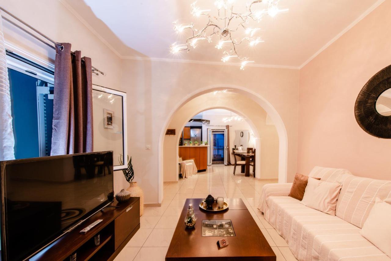 Yiannis Suite Santorini Fira  Exterior photo